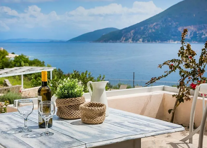Martini Waterfront Suites